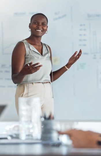 Sparks at Bank - Women in economics - What data from top universities reveal about gender equity - FR
